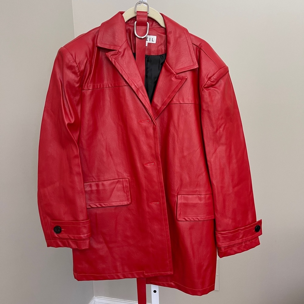 LOEIL OVERISZED RED LONG LEATHER COAT